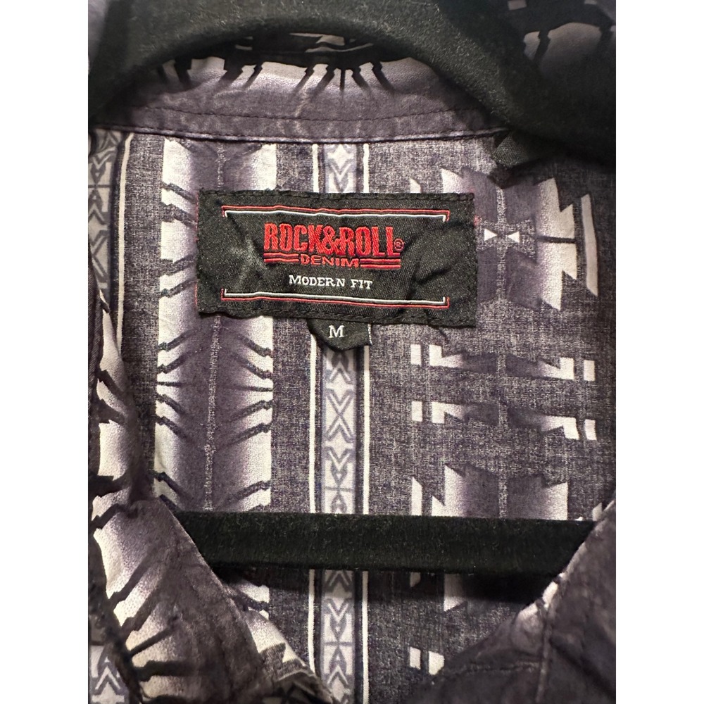 Rock and Roll Denim Mens Modern Fit Aztec Pearl Snap Western Shirt Black White M - Picture 2 of 6